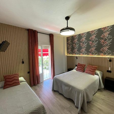 Hostal Calderon De La Barca Zalamea de la Serena ภายนอก รูปภาพ