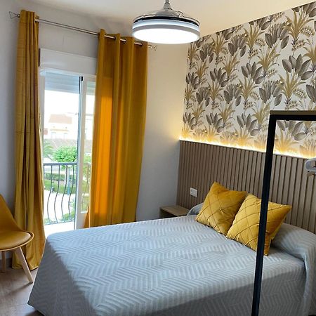 Hostal Calderon De La Barca Zalamea de la Serena ภายนอก รูปภาพ