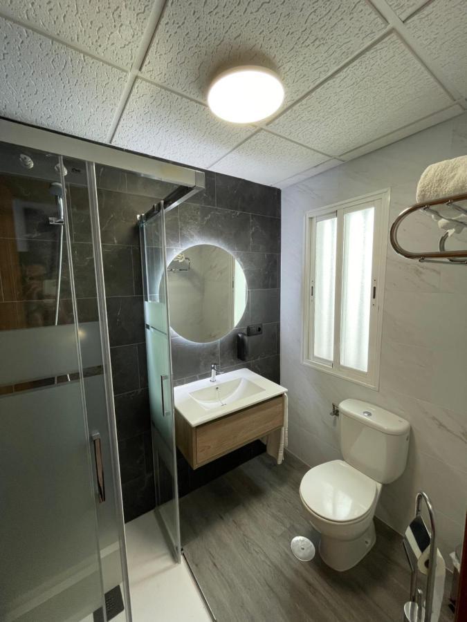Hostal Calderon De La Barca Zalamea de la Serena ภายนอก รูปภาพ