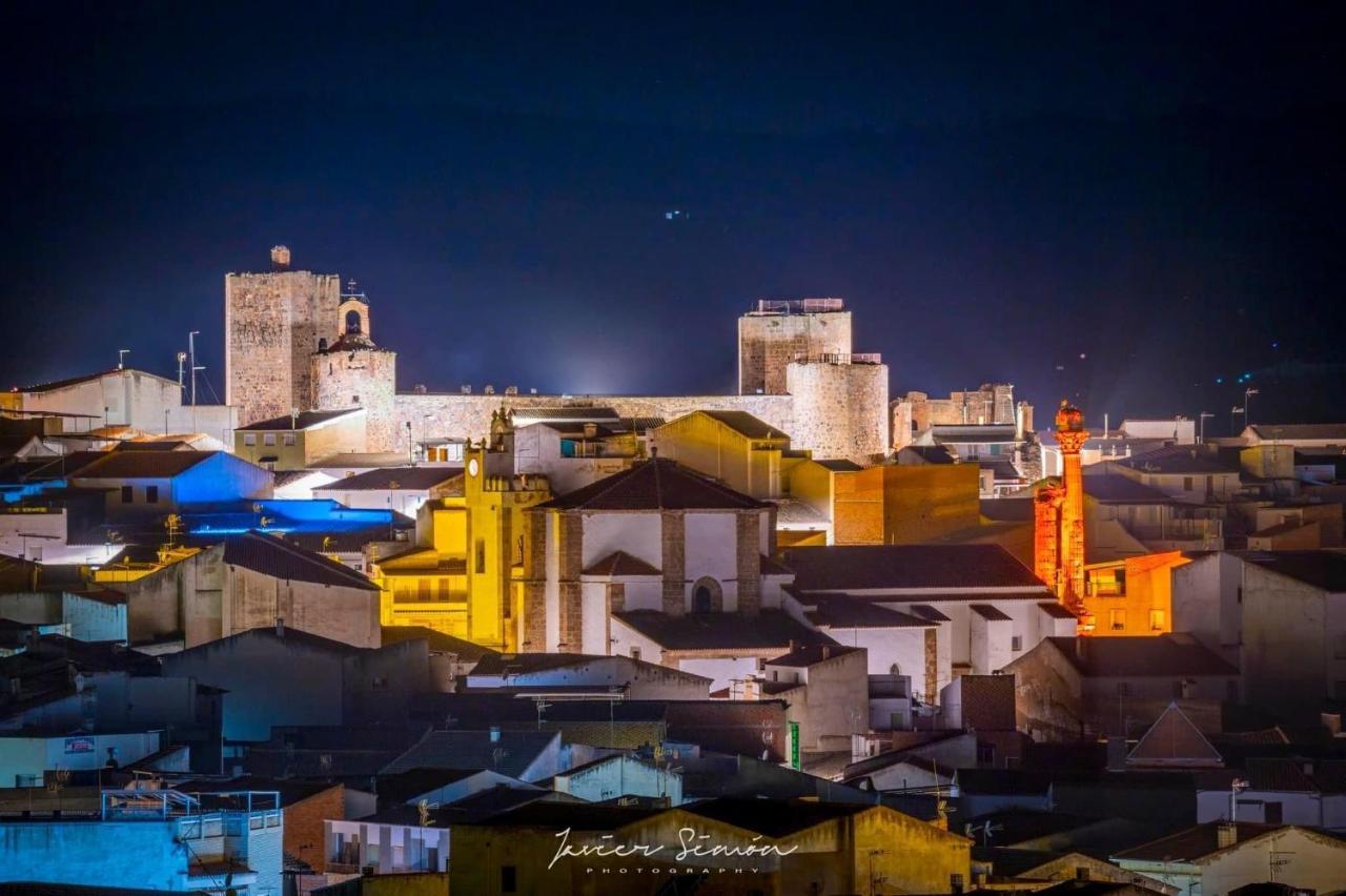 Hostal Calderon De La Barca Zalamea de la Serena ภายนอก รูปภาพ